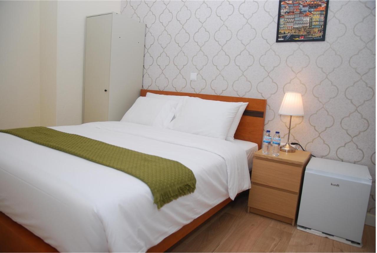 Amor Lisboa Hostel Екстериор снимка