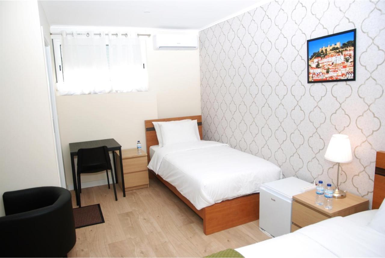 Amor Lisboa Hostel Екстериор снимка